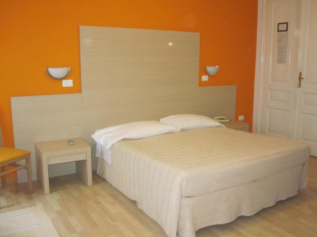 Hotel Brioni Триест Стая снимка